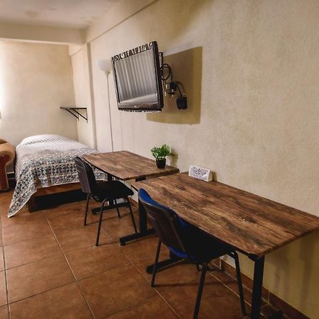 Departamento Grande Con 2 Recamaras Con Aire 5 Camas Wifi 115Mb, Cocina .Cochera Techada, #4 Ciudad Valles Bagian luar foto