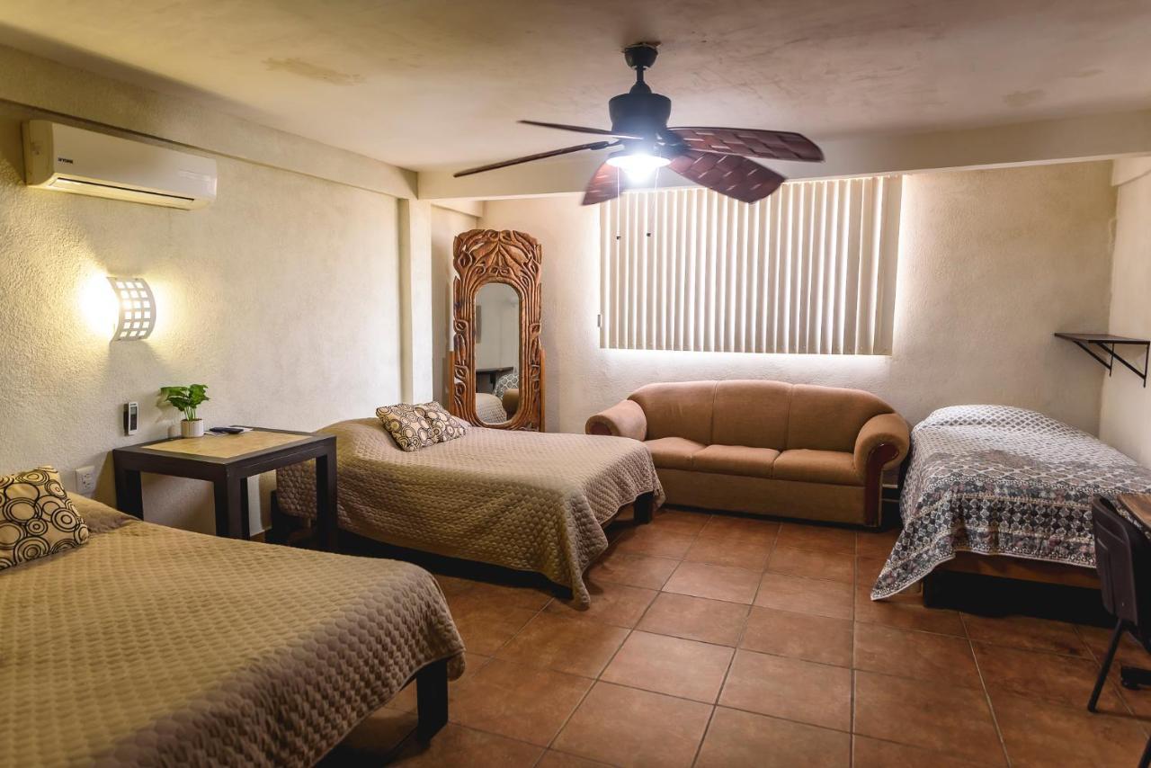 Departamento Grande Con 2 Recamaras Con Aire 5 Camas Wifi 115Mb, Cocina .Cochera Techada, #4 Ciudad Valles Bagian luar foto
